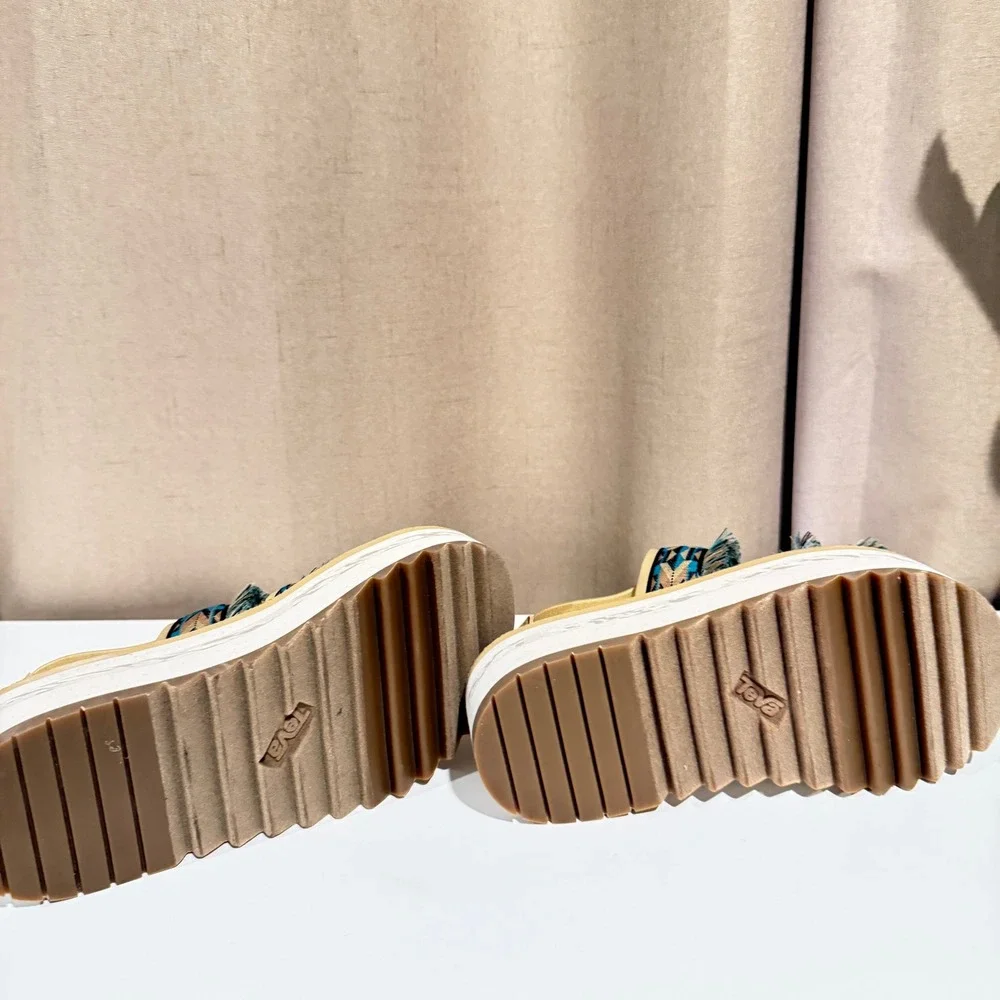 Teva flatform universal